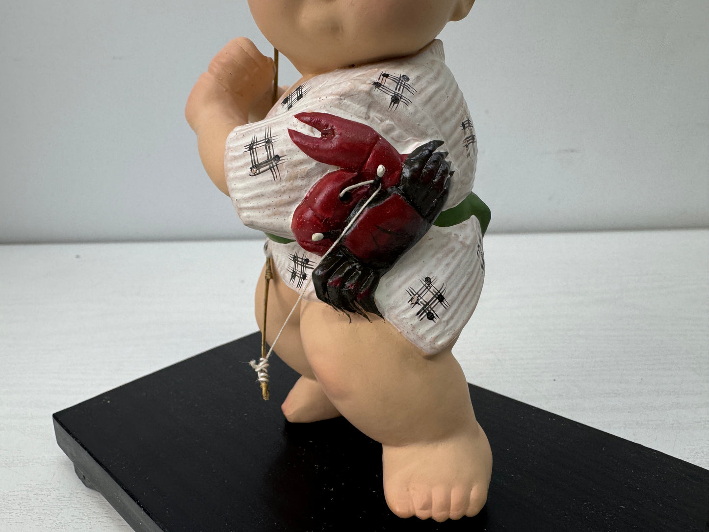 Y9916 NINGYO Hakata doll Crab fishing child Showa retro Japan vintage figurine