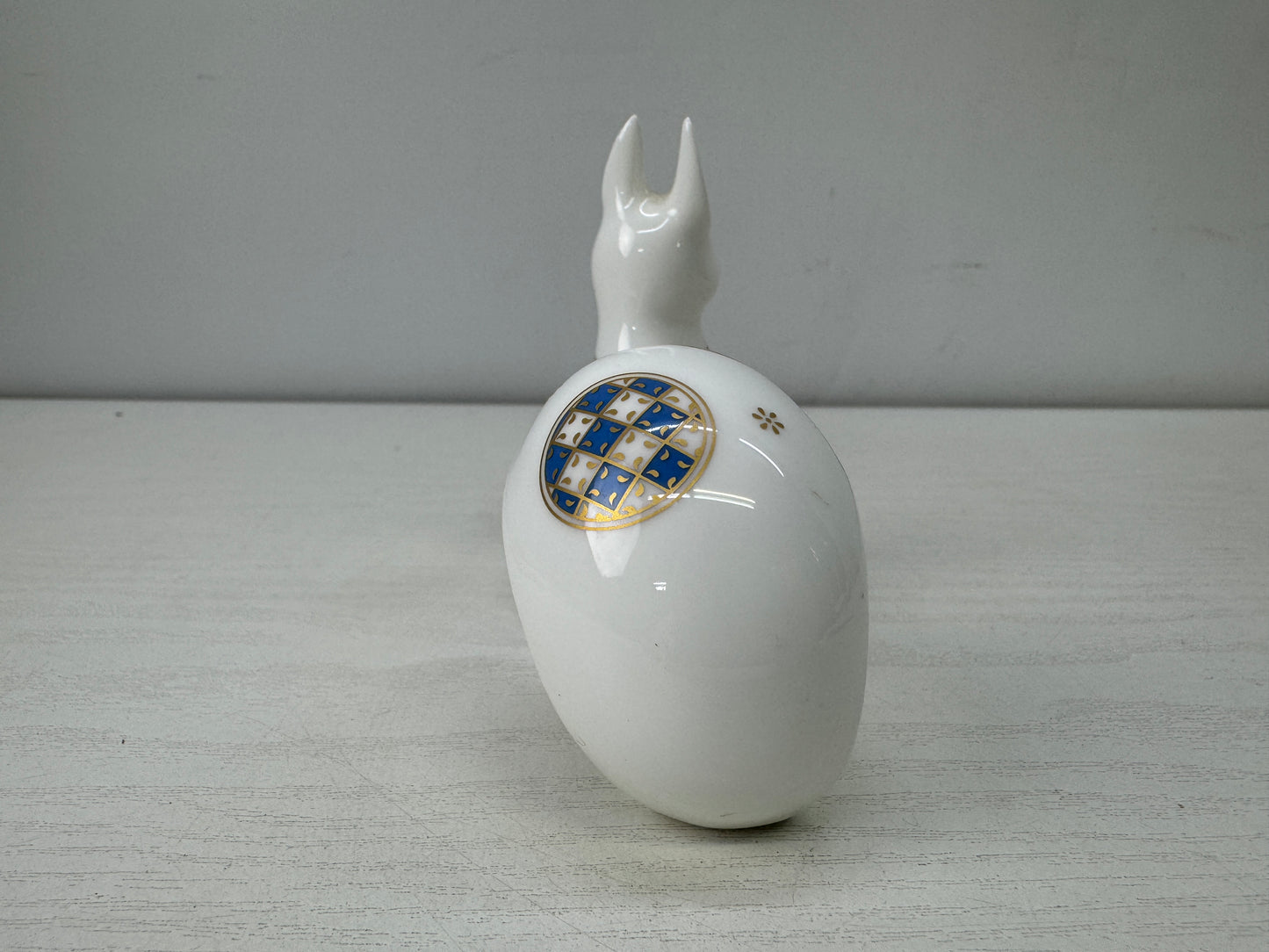 Y9919 OKIMONO Noritake ceramic Squirrel figurine signed Japan antique interior
