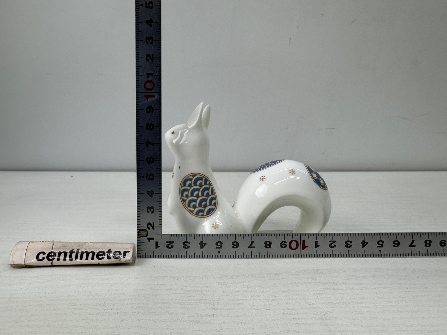 Y9919 OKIMONO Noritake ceramic Squirrel figurine signed Japan antique interior