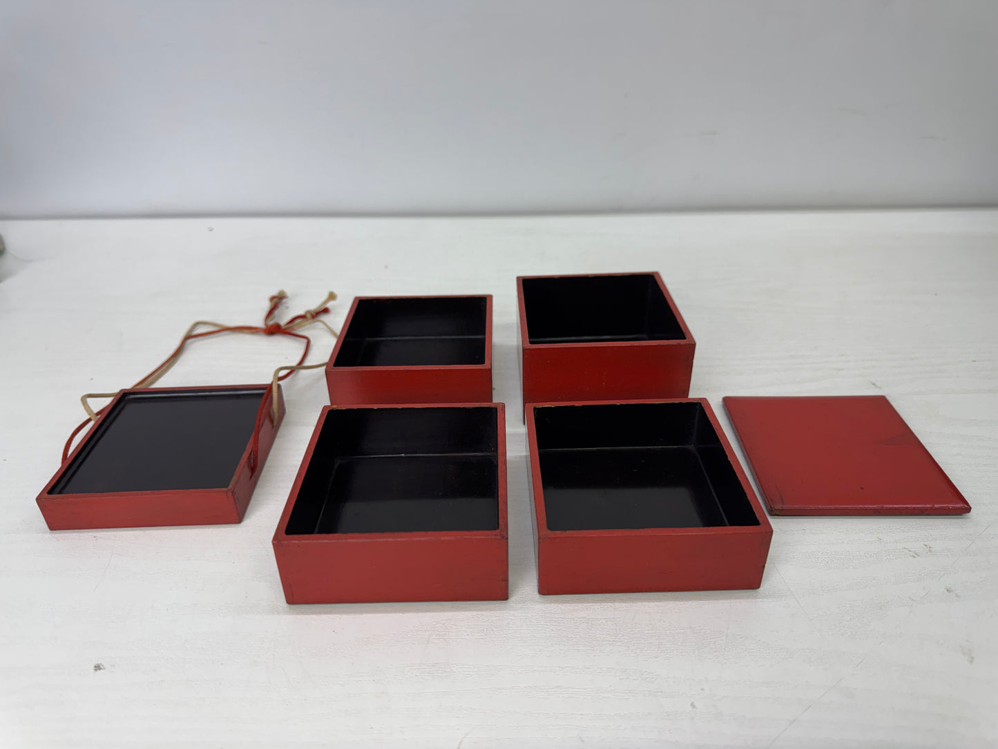 Y9936 BOX Lacquered outdoor lunchbox Edo period Japan antique food container