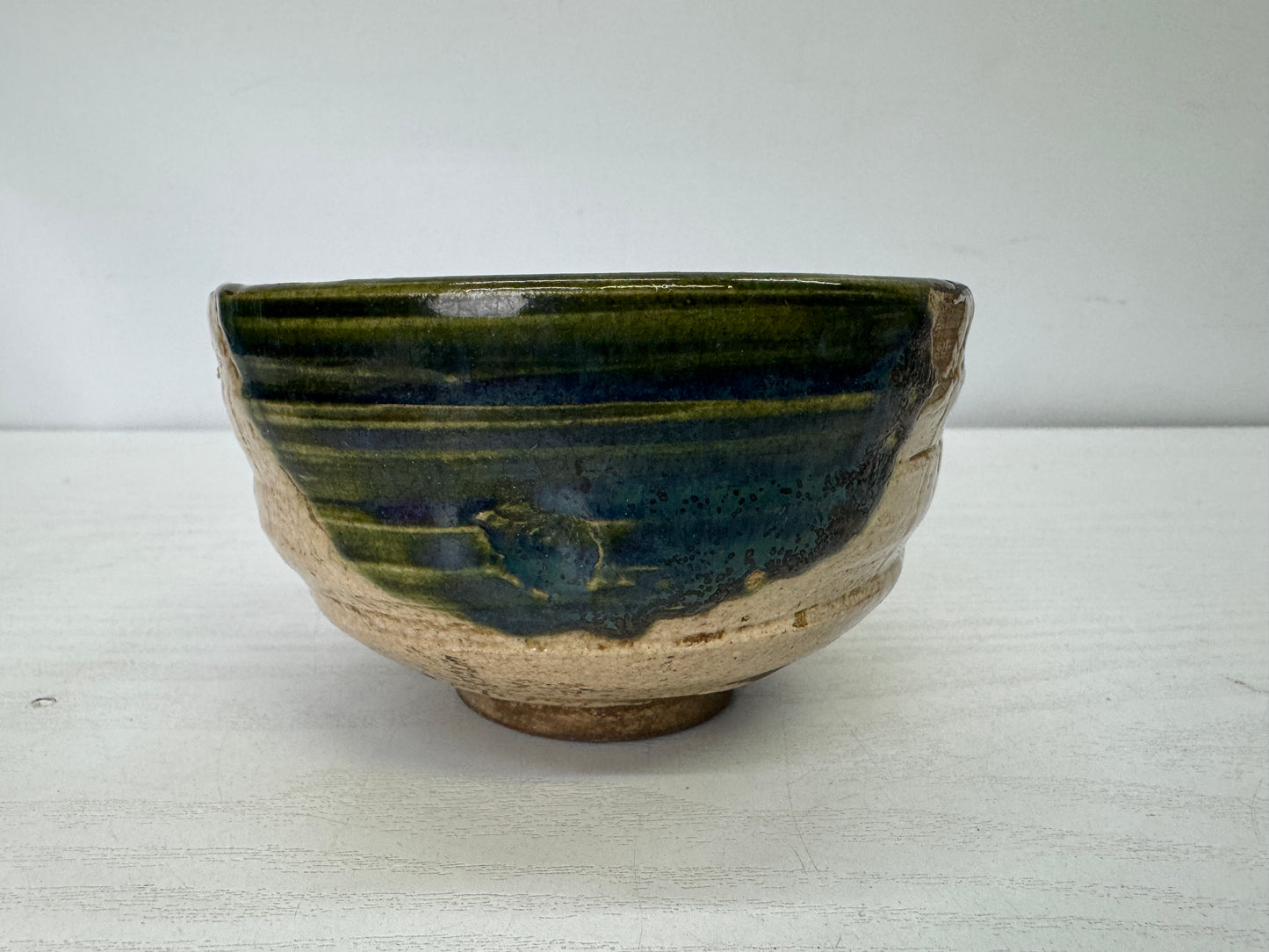 Y9944 CHAWAN Oribe-ware bowl signed box Japan antique tea ceremony pottery cup