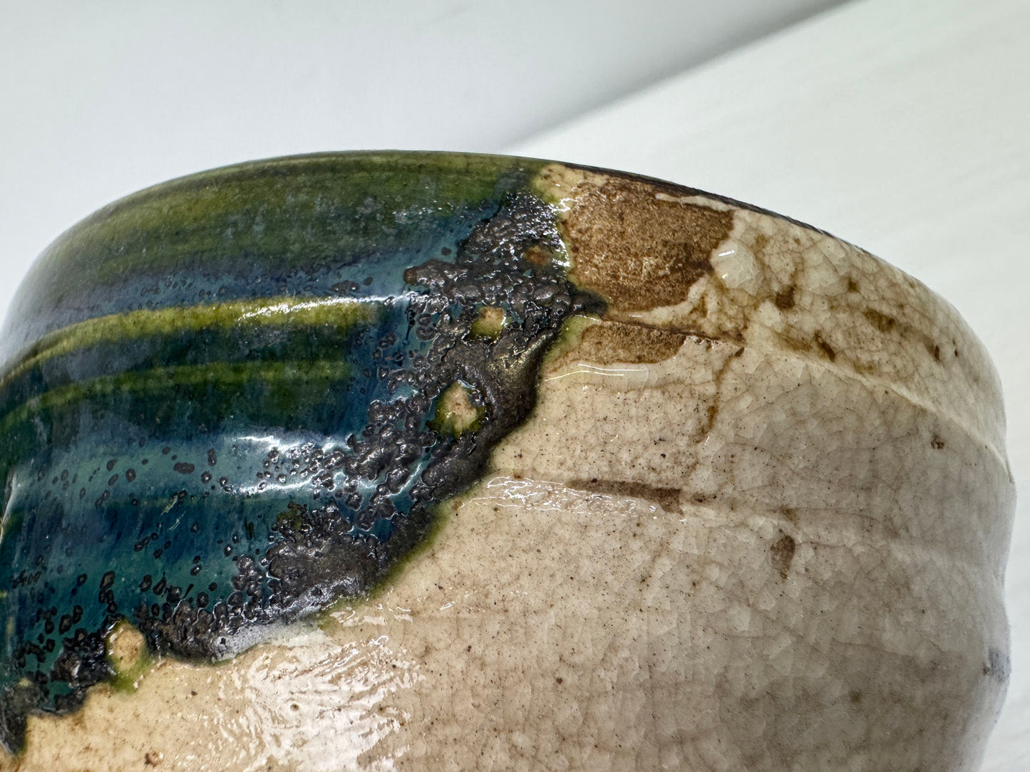 Y9944 CHAWAN Oribe-ware bowl signed box Japan antique tea ceremony pottery cup