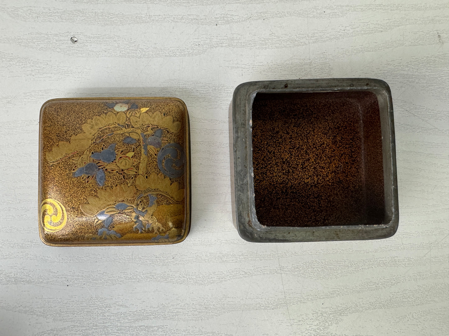 Y9969 BOX Makie tin-rimmed Incense holder Japan antique aromatherapy fragrance