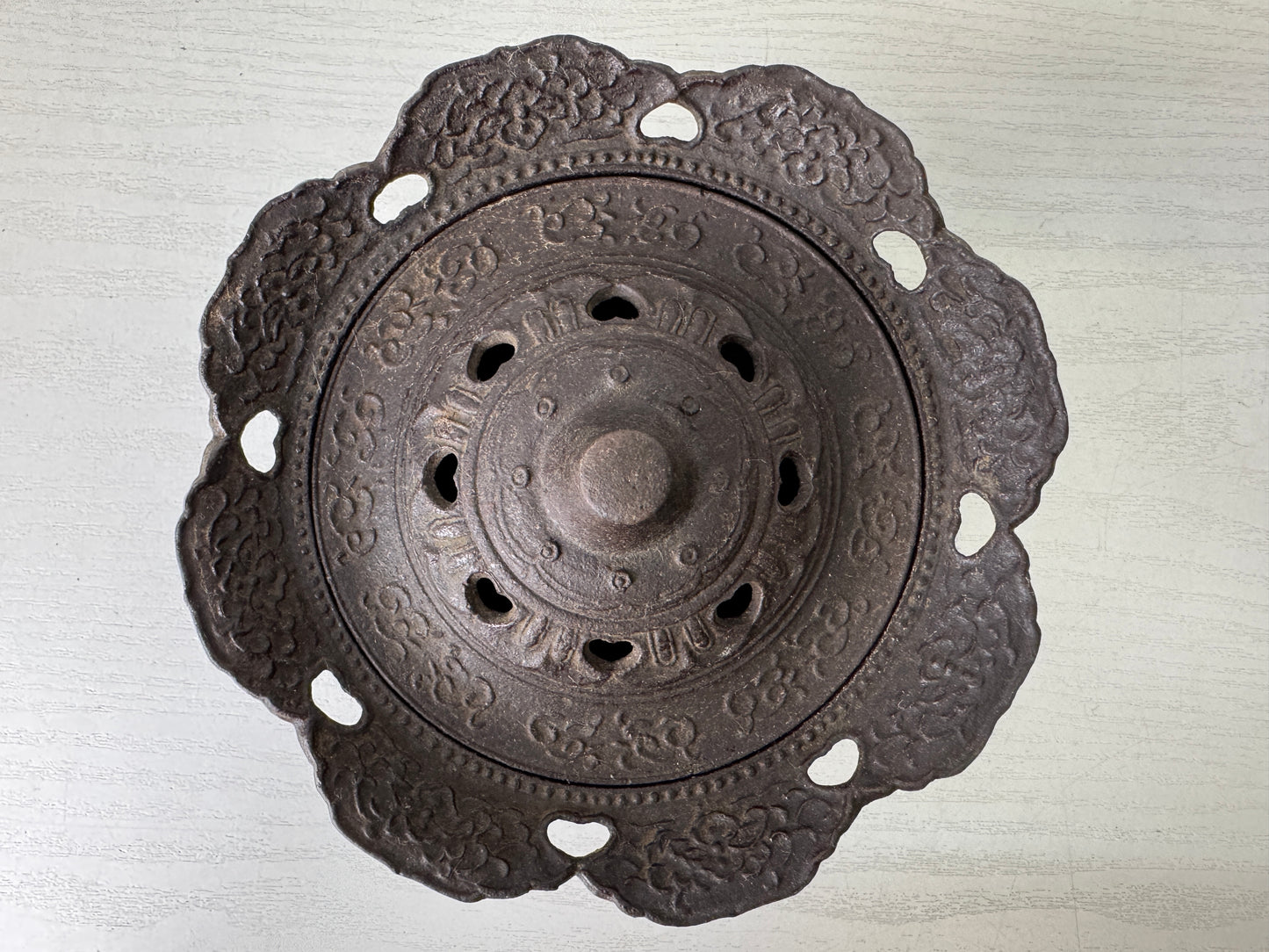 Y9979 KOURO Iron Incense Burner signed box Japan antique fragrance aromatherapy