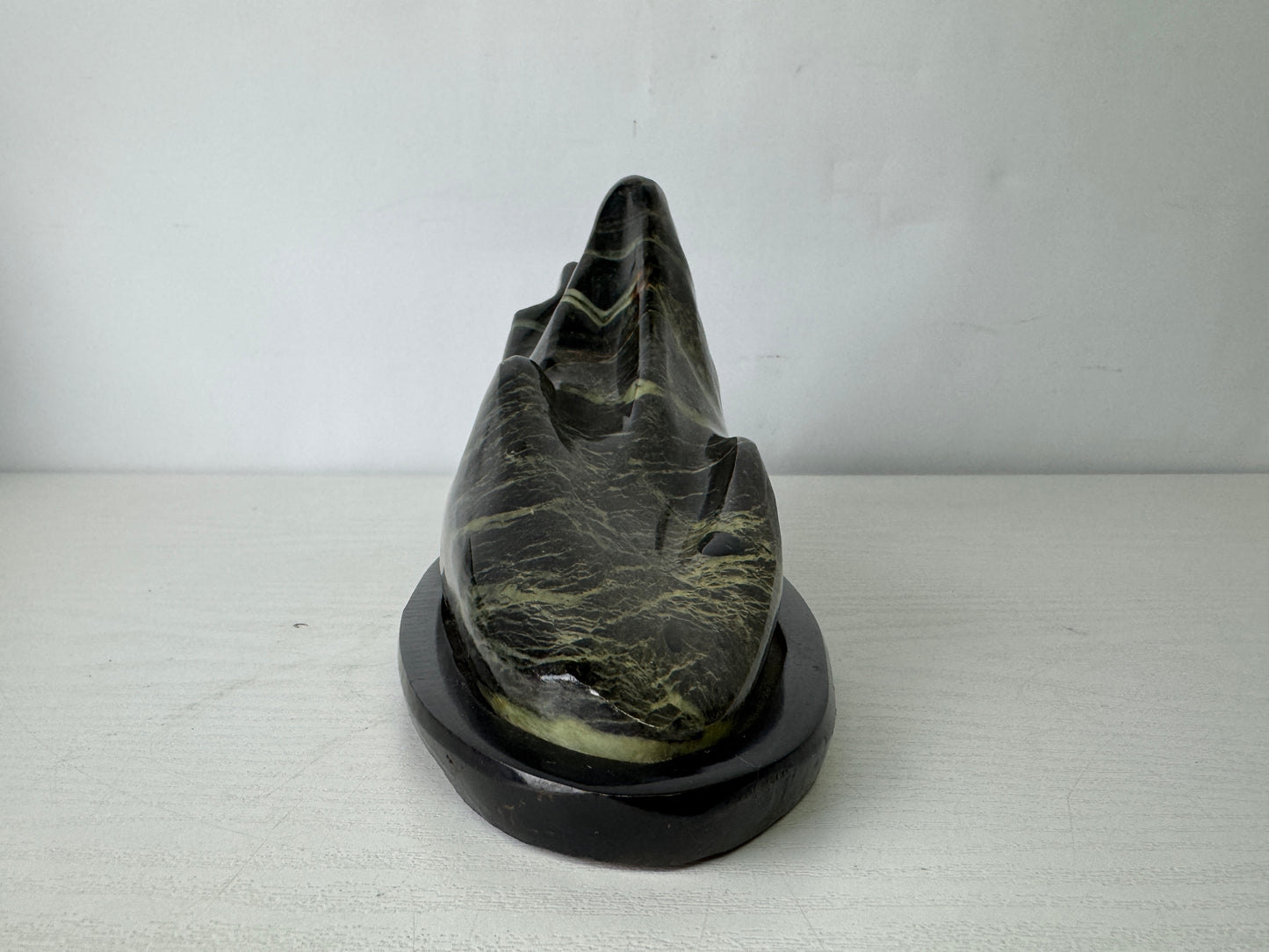 Y9988 OKIMONO Suiseki viewing stone wooden stand Japan antique interior ornament