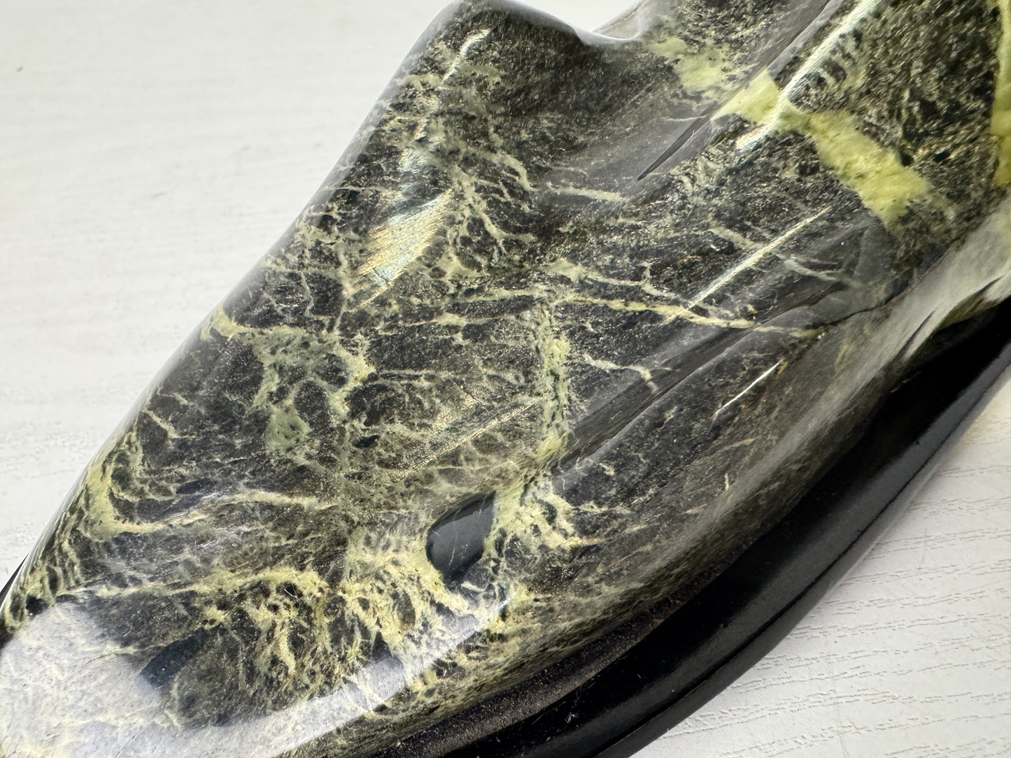 Y9988 OKIMONO Suiseki viewing stone wooden stand Japan antique interior ornament