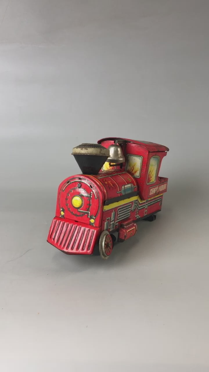 Y7027 [VIDEO] TIN TOY Train transportation missing tires Japan