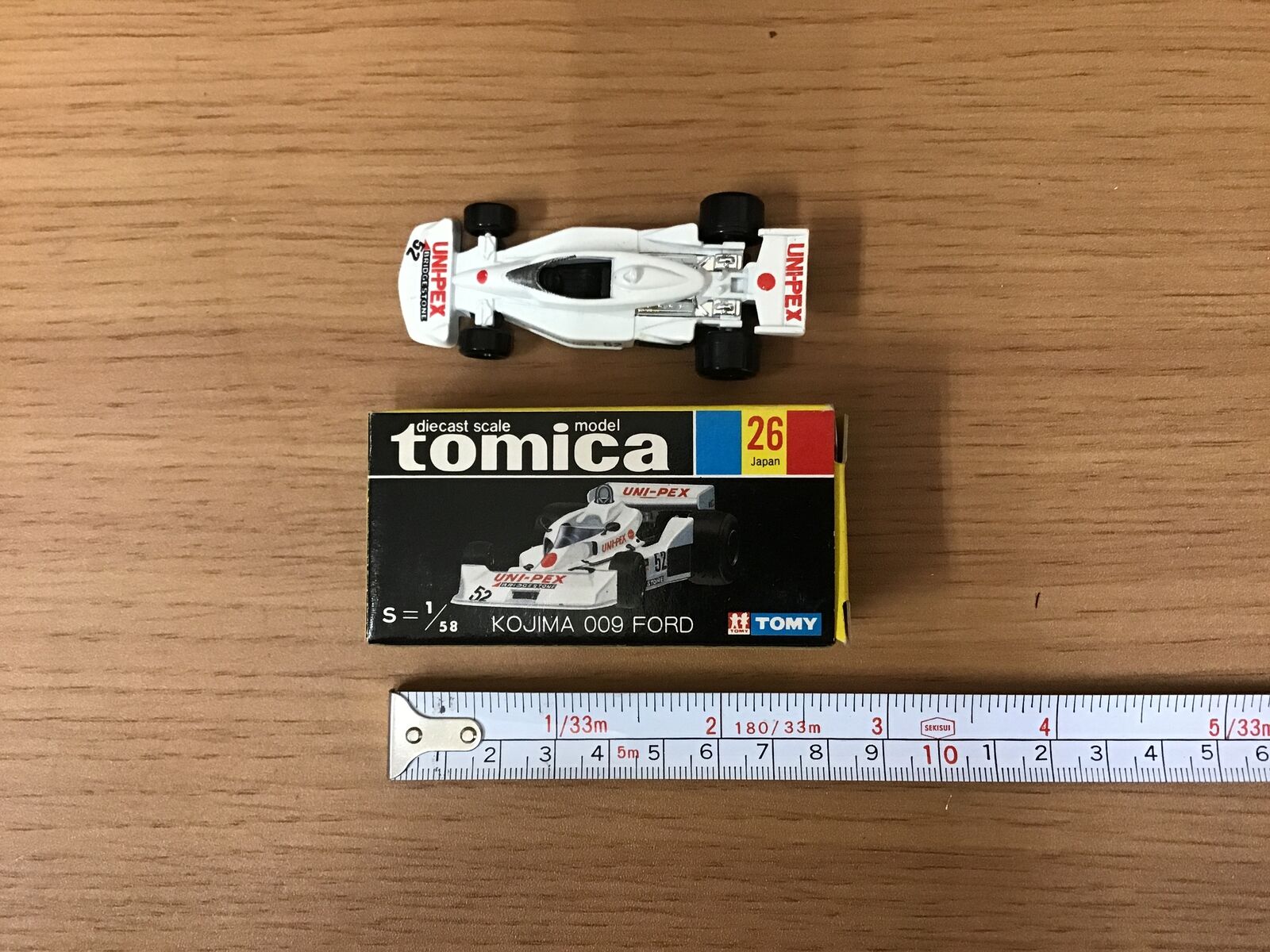 Y0141 TOMICA KOJIMA009FORD black box TAKARA TOMY vintage mini car 