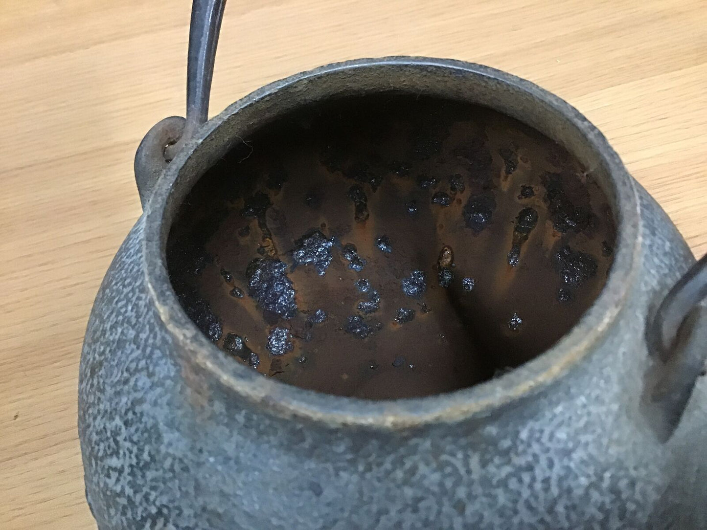 Y0481 TETSUBIN Ryumondo Cherry Blossom Japanese Iron Tea Kettle Teapot antique