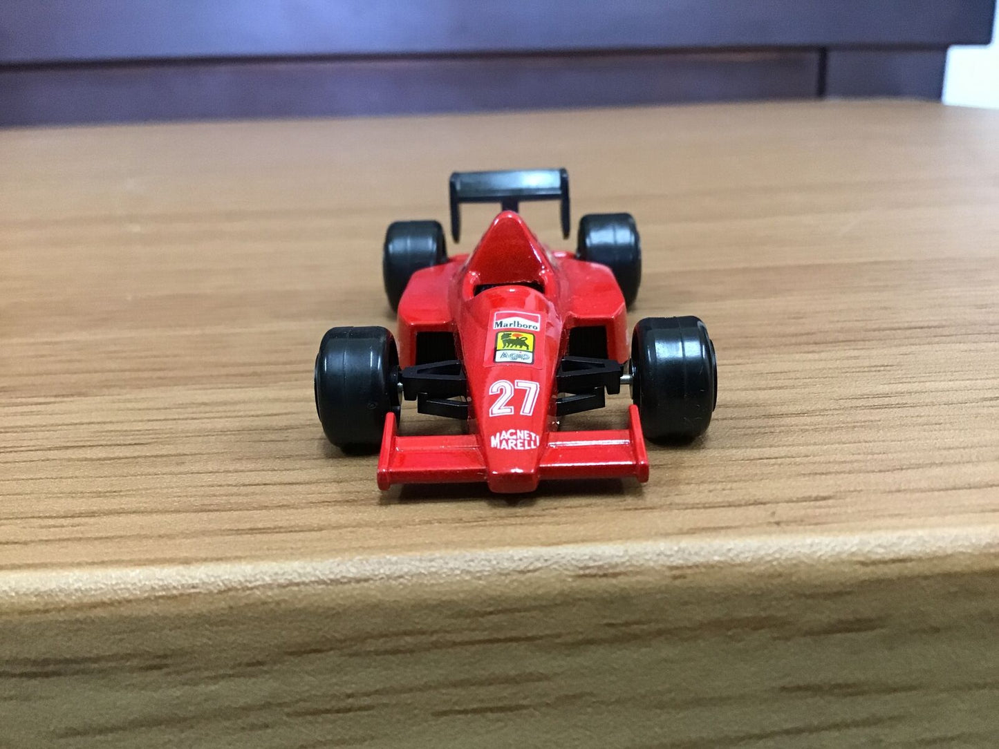 Y0112 TOMICA Ferrari F-1 seal with red box TAKARA TOMY vintage car from Japan