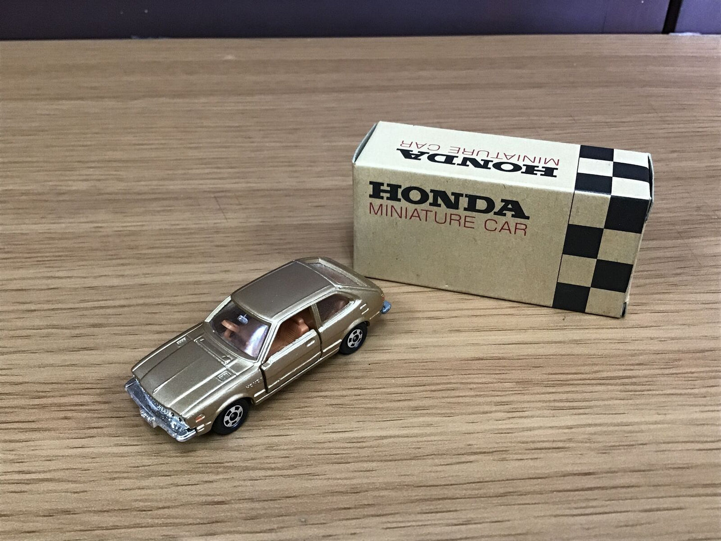 Y0129 TOMICA Accord GL Honda TAKARA TOMY vintage mini car from Japan rare
