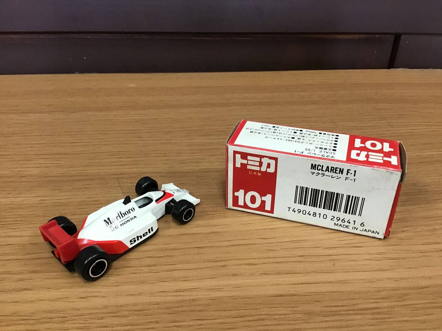 Y0111 TOMICA McLaren F-1 red box TAKARA TOMY vintage mini car from Japan rare