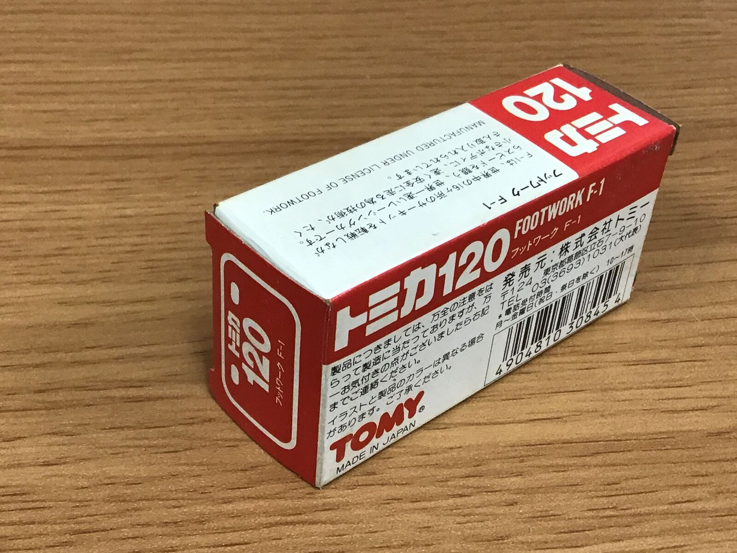 Y0116 TOMICA footwork F-1 seal with Red box TAKARA TOMY vintage car from Japan