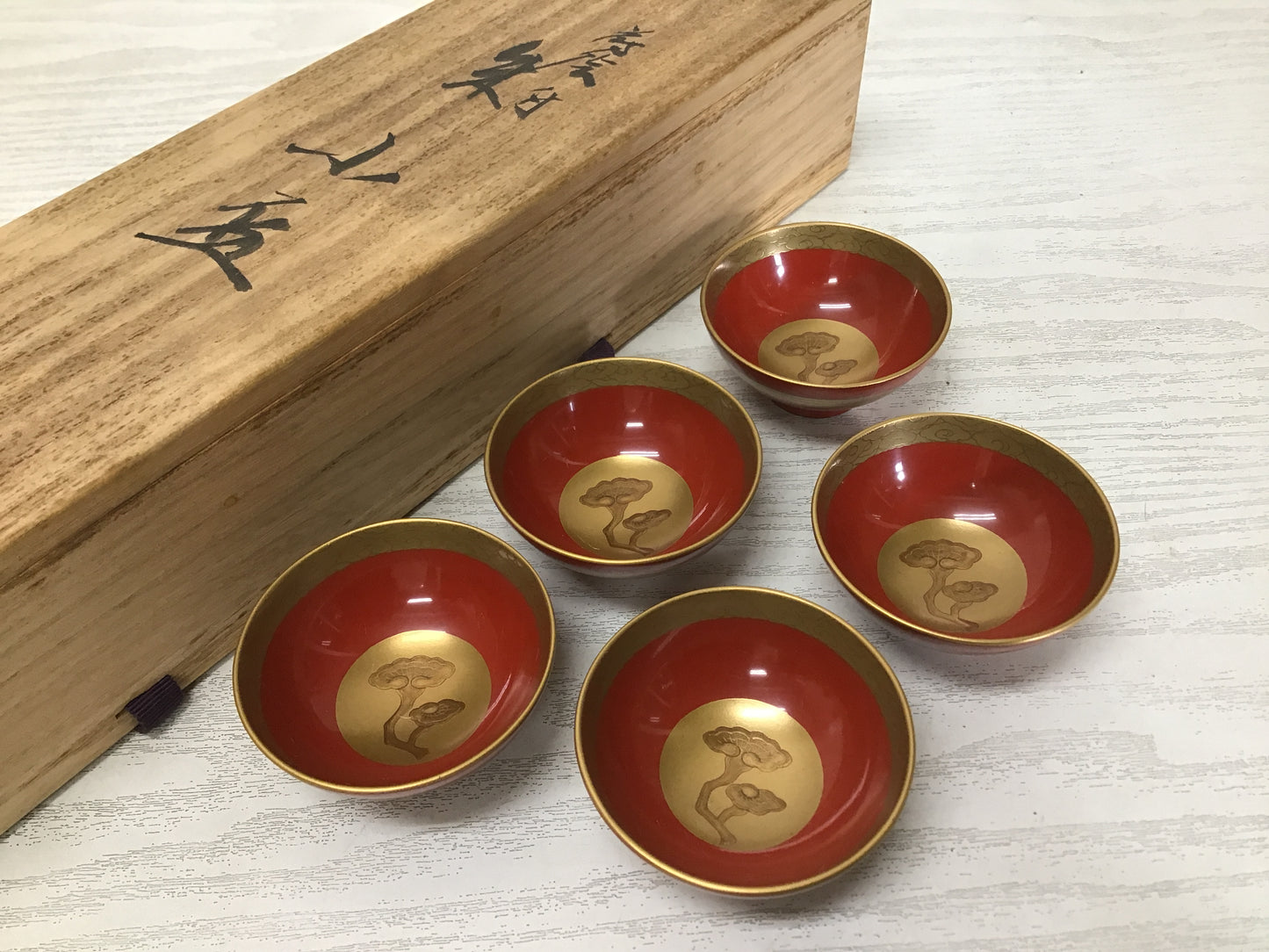 Y1134 CHAWAN Lacquer Sake Cup Set of 5 signed box Japanese bowl pottery Japan