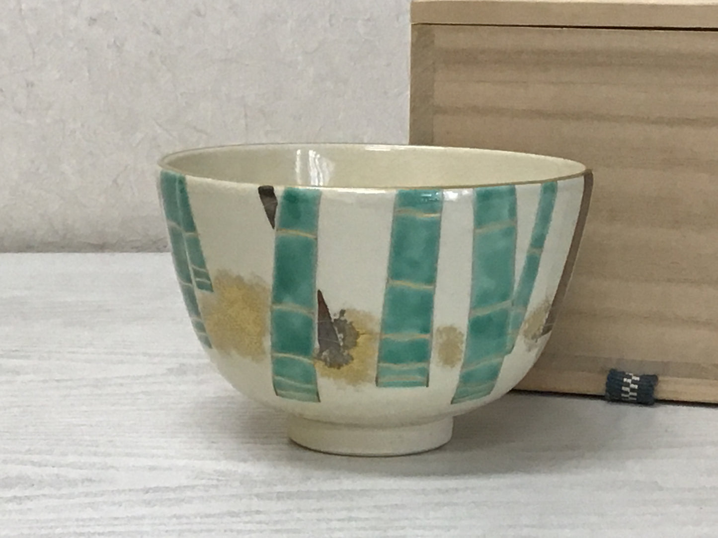 Y1473 CHAWAN Kyo-ware signed box Japanese bowl pottery Japan tea ceremony
