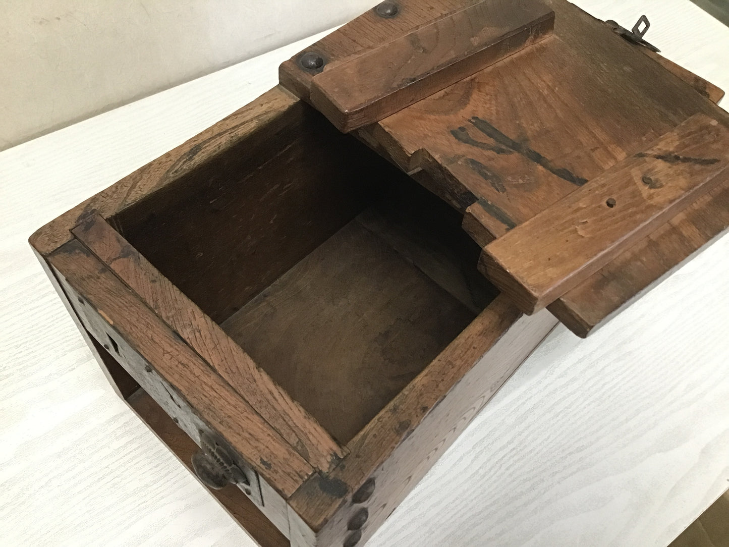 Y1489 BOX zelkova money cash vault safe treasury Japanese antique Japan storage