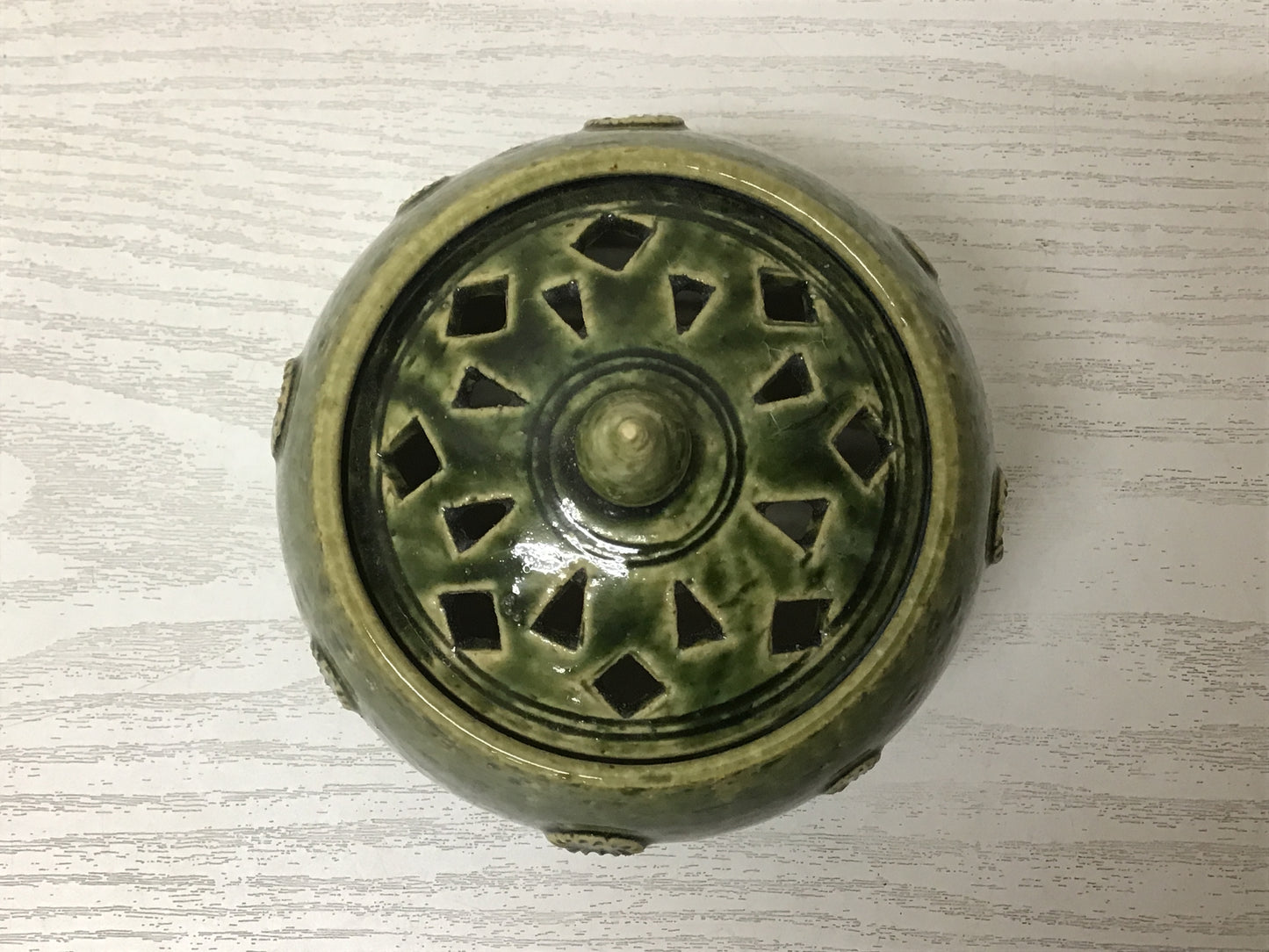 Y1602 KOURO Oribe-ware signed box antique Incense Burner fragrance aroma Japan
