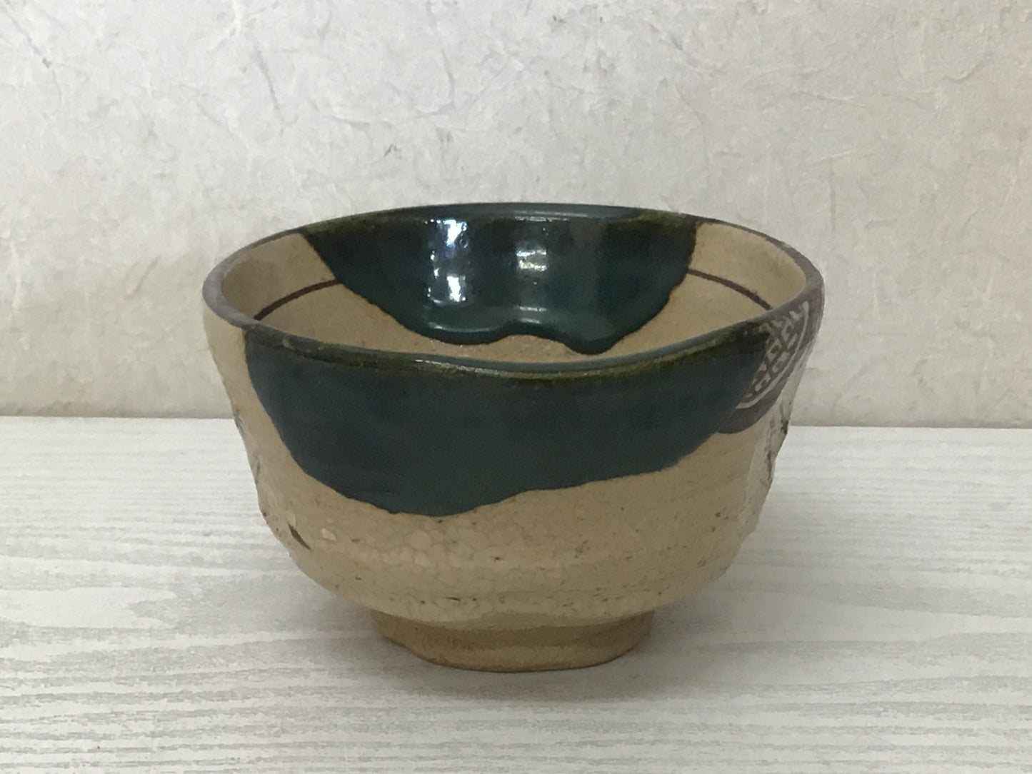 Y1641 CHAWAN Oribe-ware signed box Japanese bowl pottery Japan tea ceremony