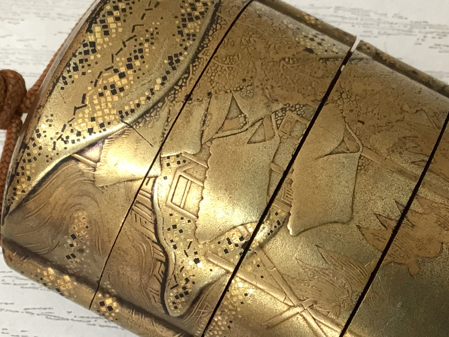 Y1736 INROU Pill Box landscape gold lacquer box Japanese antique traditional
