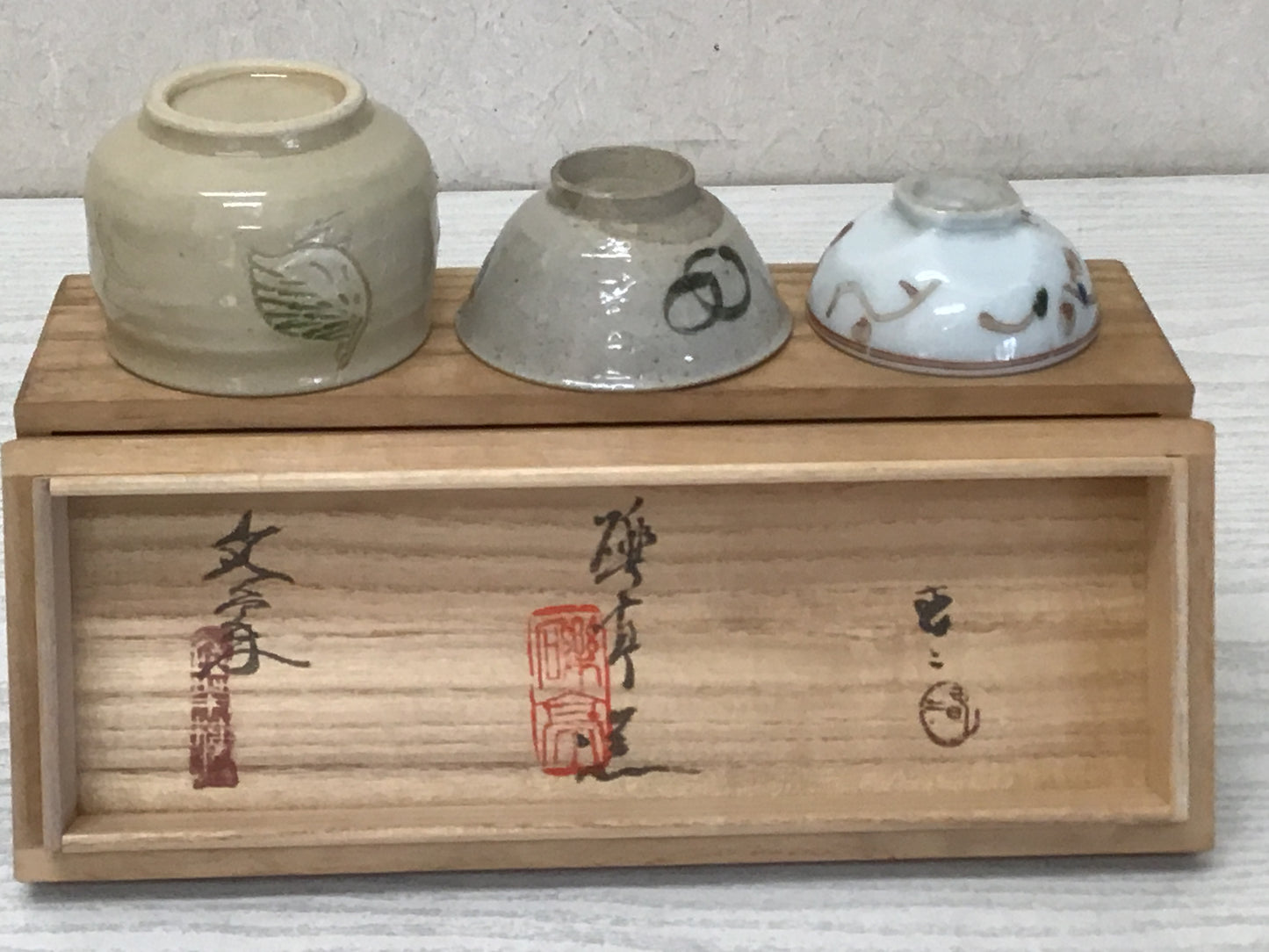 Y2002 CHAWAN Seto-ware Sake Cup signed box set of 3 Japanese bowl pottery