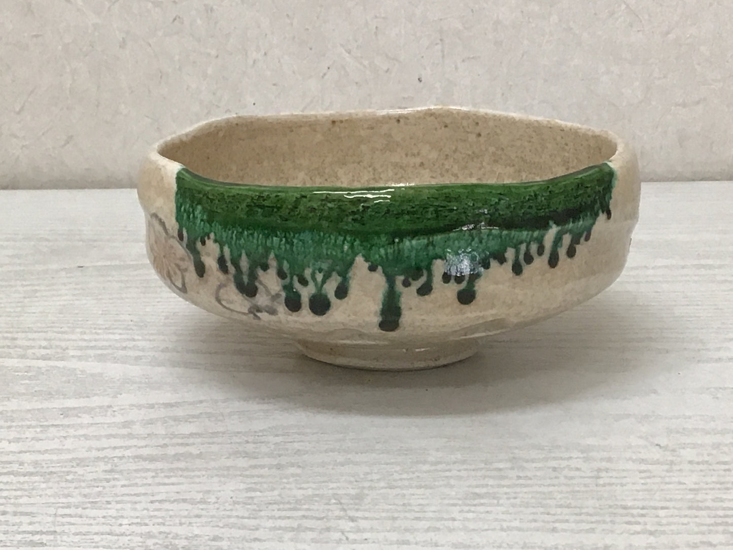 Y2088 CHAWAN Raku-ware flat signed Japanese bowl pottery Japan tea ceremony