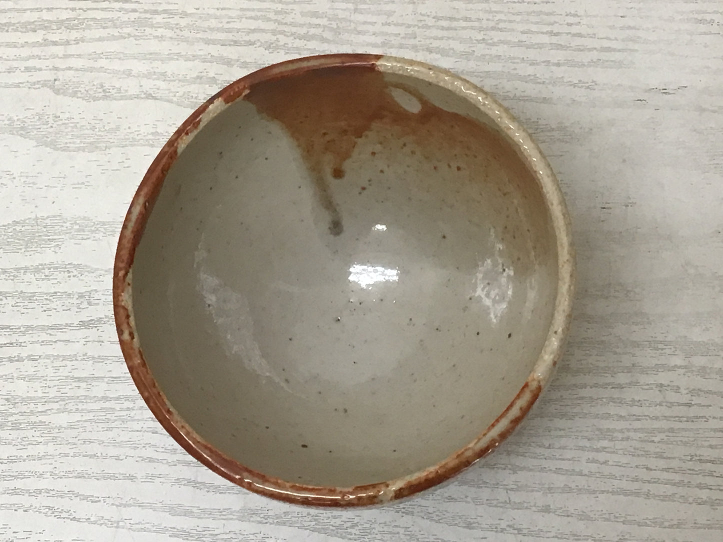 Y2090 CHAWAN Shino-ware signed box Japanese bowl pottery Japan tea ceremony
