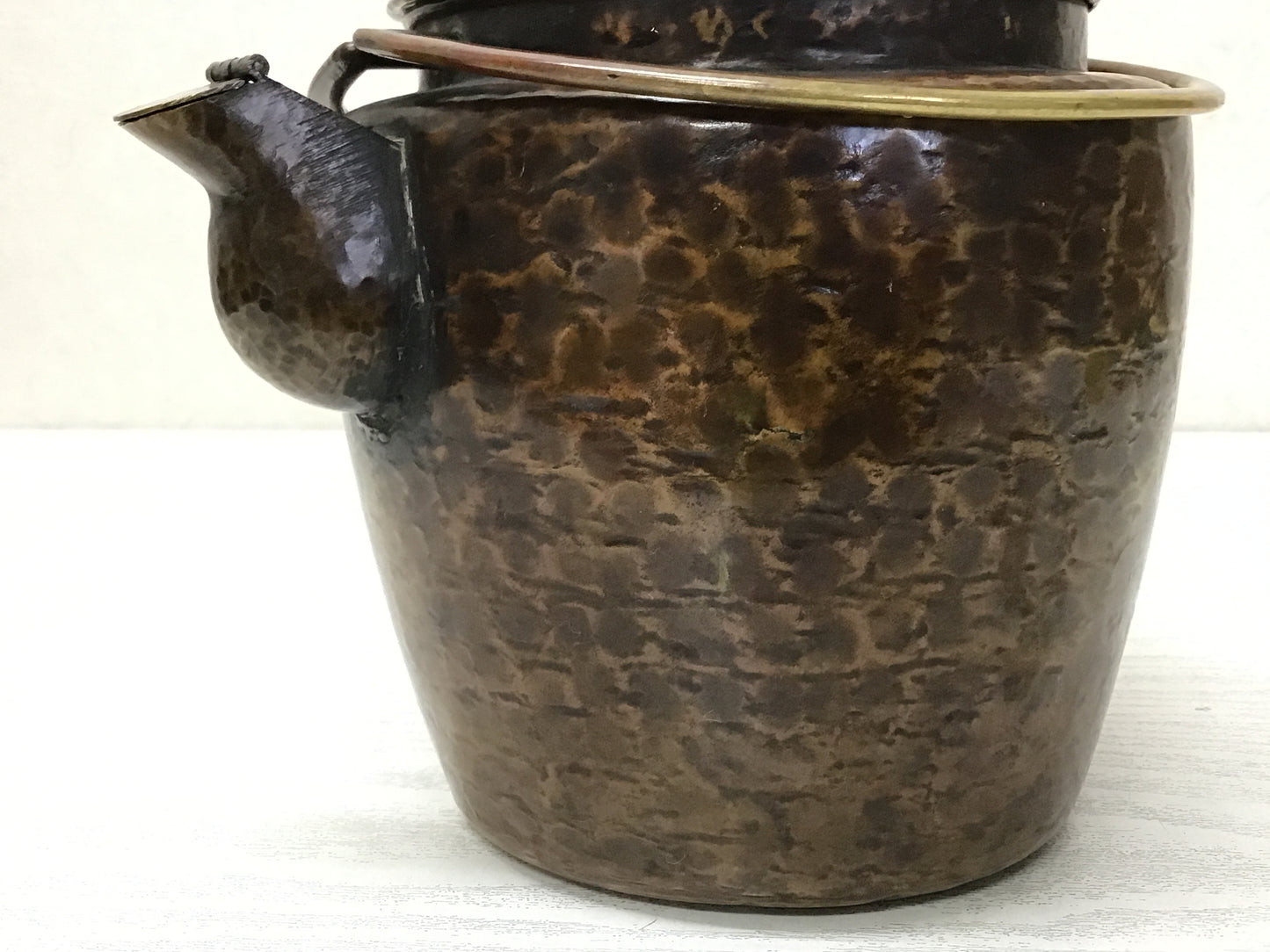 Y2227 KETTLE Copper hammered mark water jug pot Japanese teapot Japan antique