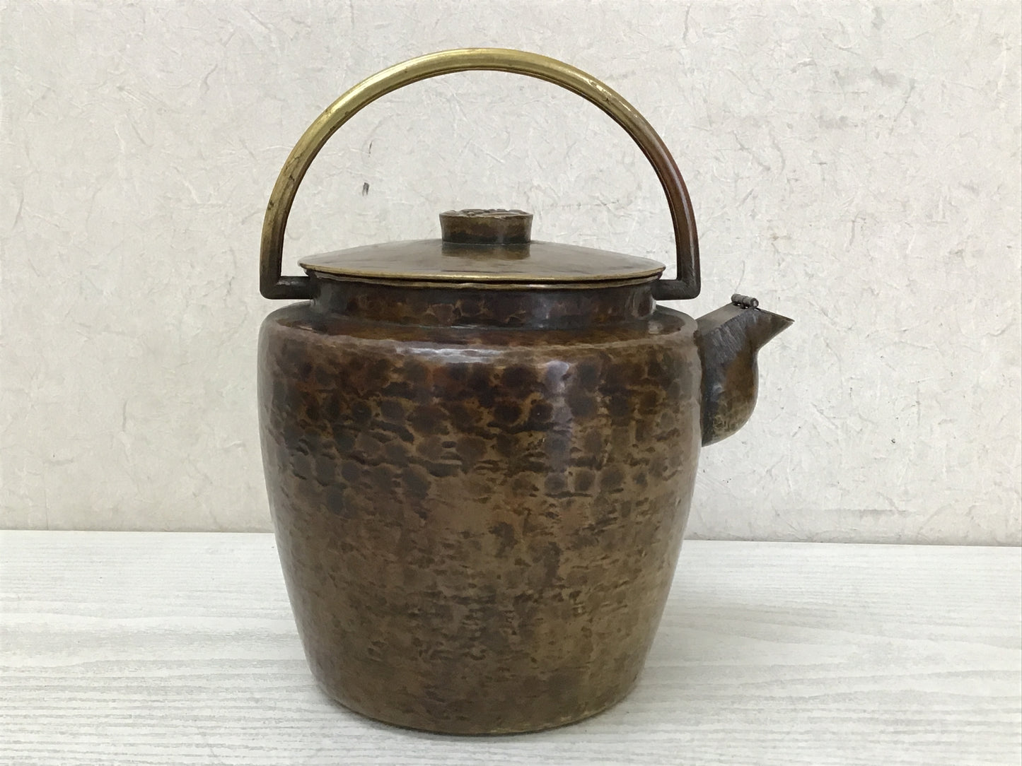 Y2227 KETTLE Copper hammered mark water jug pot Japanese teapot Japan antique