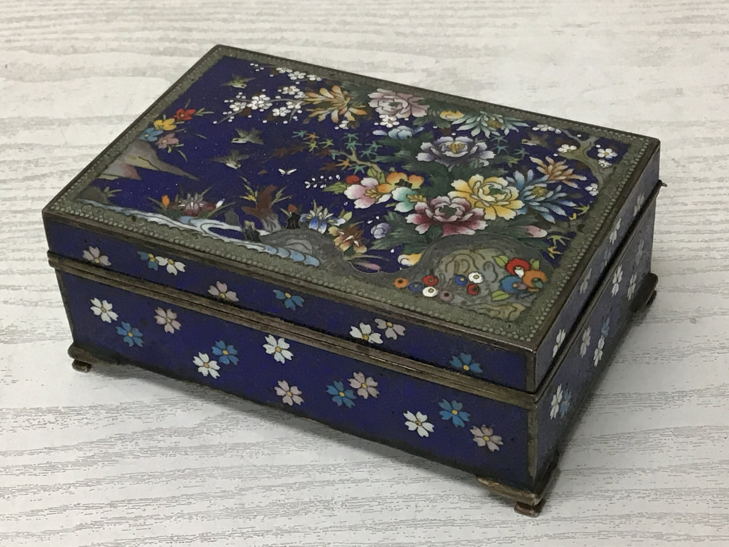Y2249 BOX cloisonne ware accessory case flowers birds Japanese antique decor