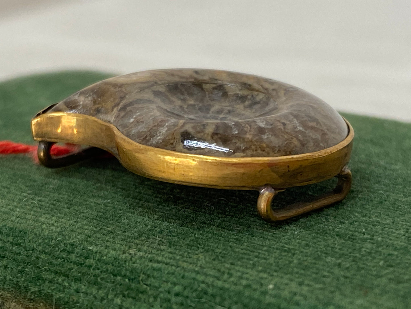 Y2298 OBIDOME Sash Clip brooch Ammonite box Japanese Kimono vintage antique