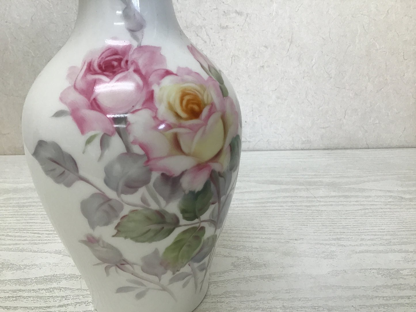 Y2380 FLOWER VASE Noritake rose Japan antique ikebana home decor interior