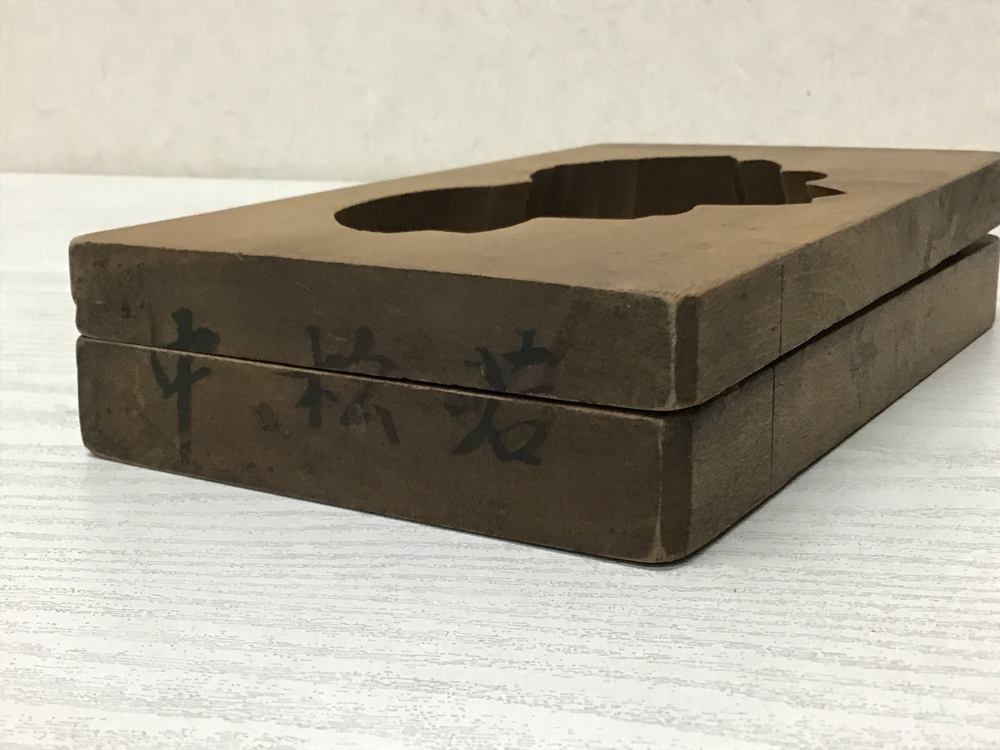 Y2556 KASHIGATA Pine pattern Japanese vintage Wooden Pastry Mold wagashi