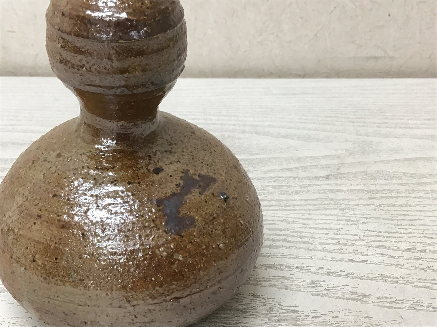 Y2628 CHOUSHI Shibukusa-ware Tokkuri sake bottle signed box Japanese antique