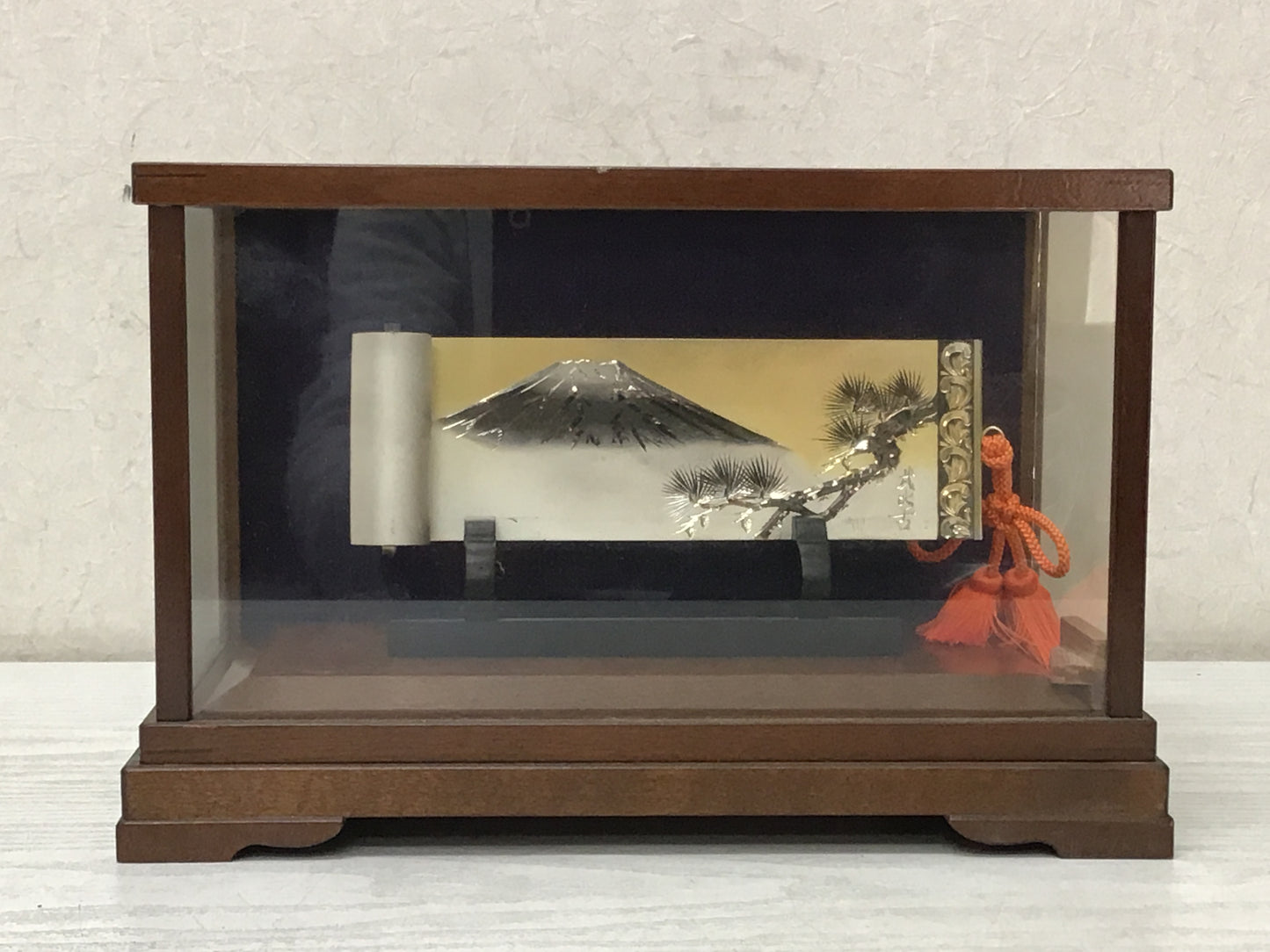 Y2677 OKIMONO Sterling Silver Scroll Mt.Fuji Pine glass case Japan antique decor