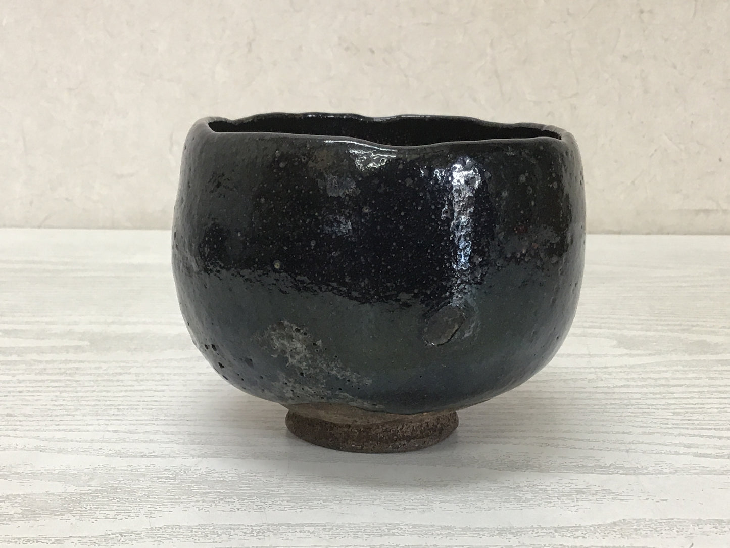Y2738 CHAWAN Raku-ware Black signed box Japan tea ceremony antique vintage bowl
