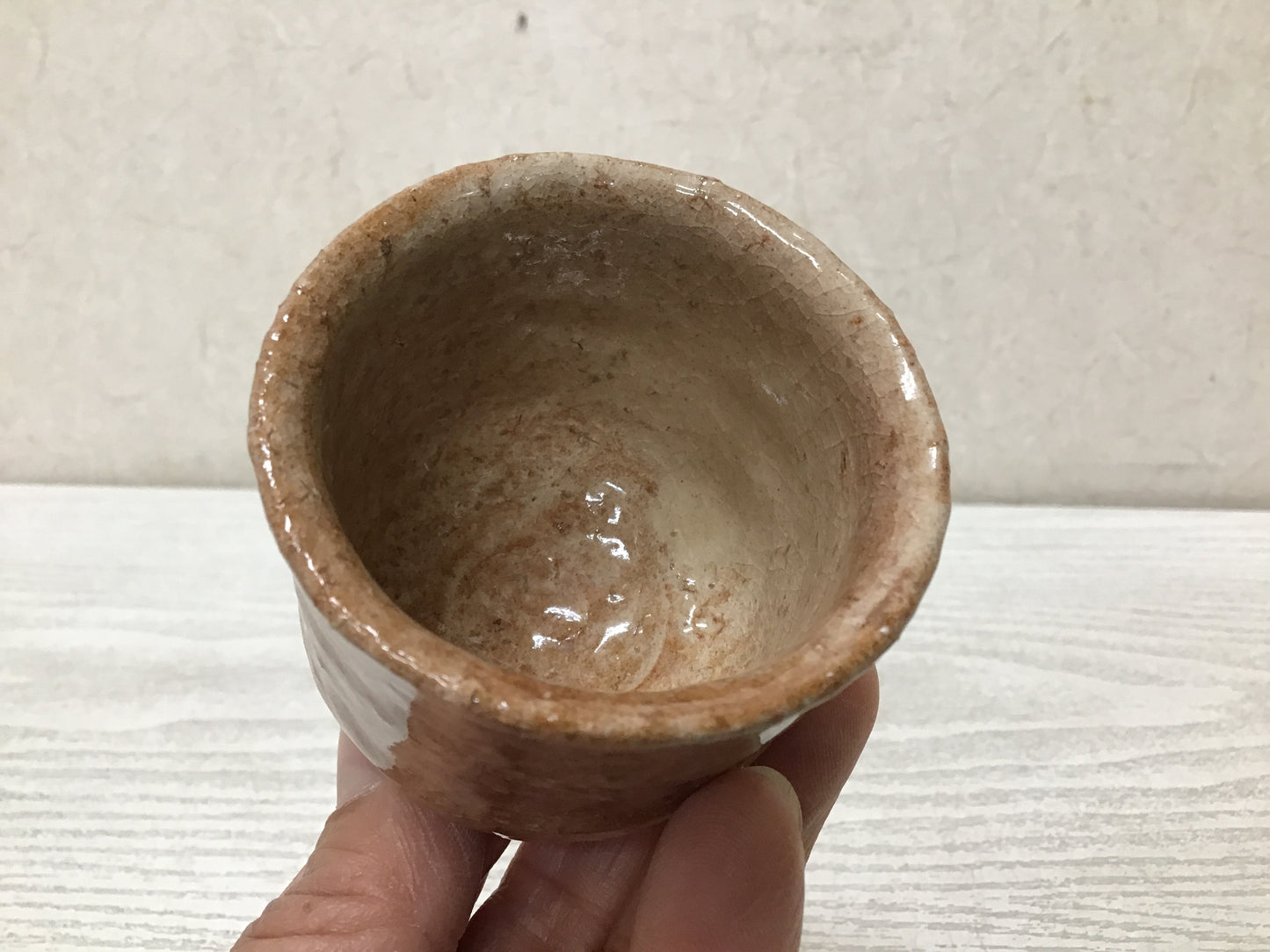 Y2793 CHAWAN Hagi-ware sake cup signed box Japanese bowl pottery Japan antique