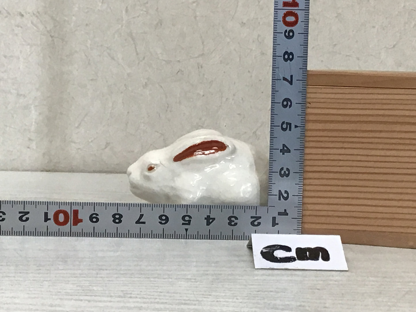 Y2882 BOX Raku-ware Rabbit signed box Japanese incense container decor antique