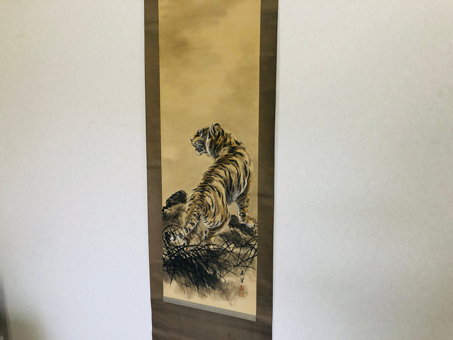 Y2916 KAKEJIKU Tiger signed Japan hanging scroll wall decor home interior