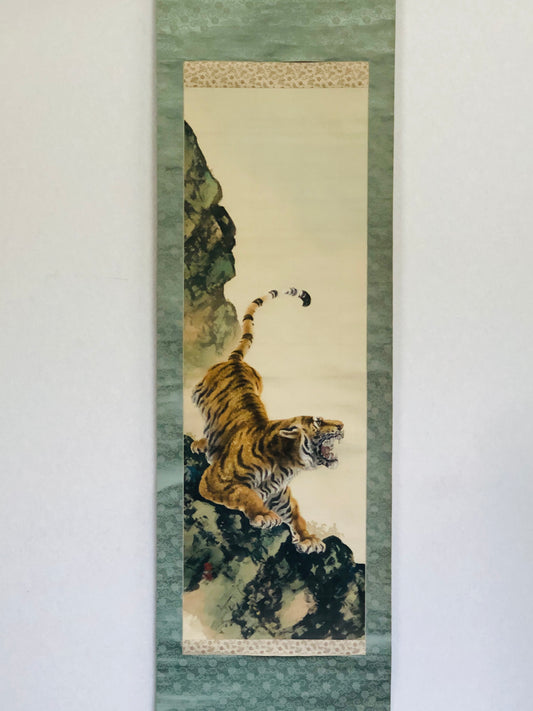 Y2963 KAKEJIKU Rock Tiger signed box Japan hanging scroll wall decor interior