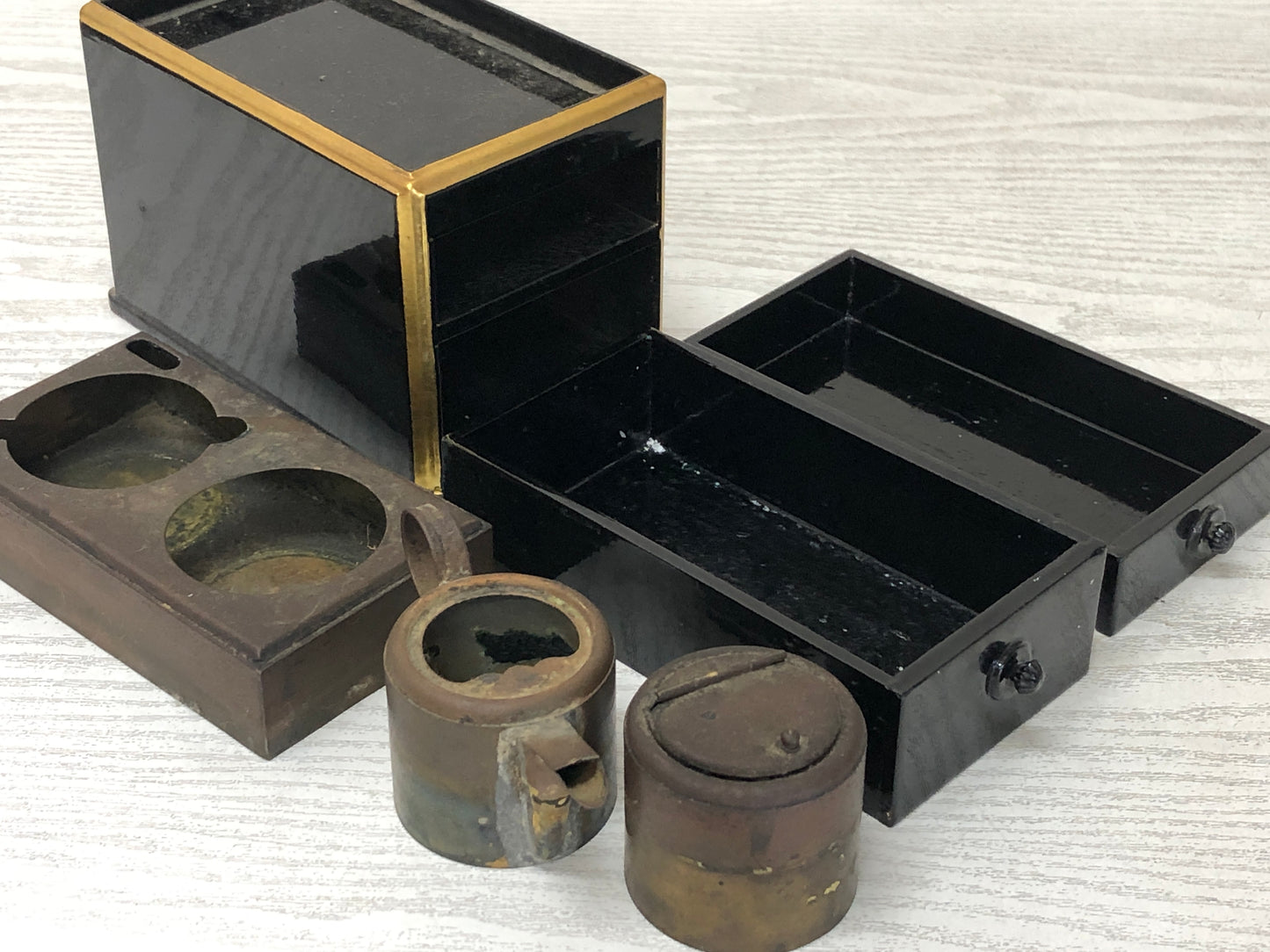 Y3034 Buddhist Altar Equipment Torch box candle light container Japan antique