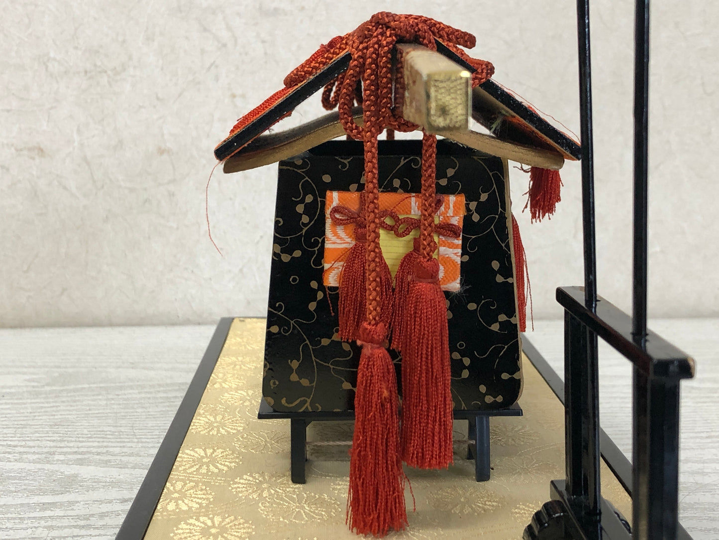 Y3149 HINA DOLL Doll's Festival Palanquin box Japanese antique vintage