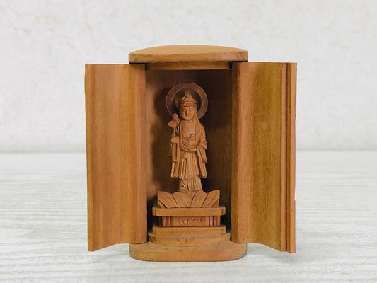 Y3656 STATUE Sandalwood Buddha figure shrine Japanese vintage antique Japan