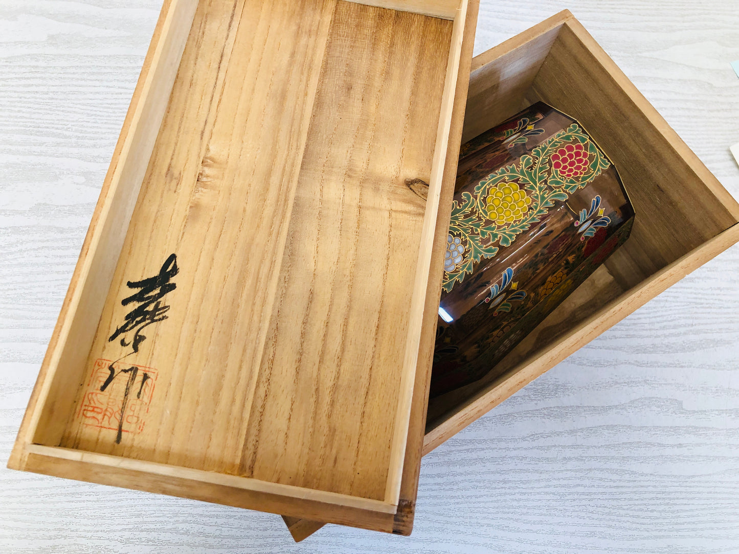 Y3708 FLOWER VASE Kiln Fired Painted Glass signed box Japan ikebana antique