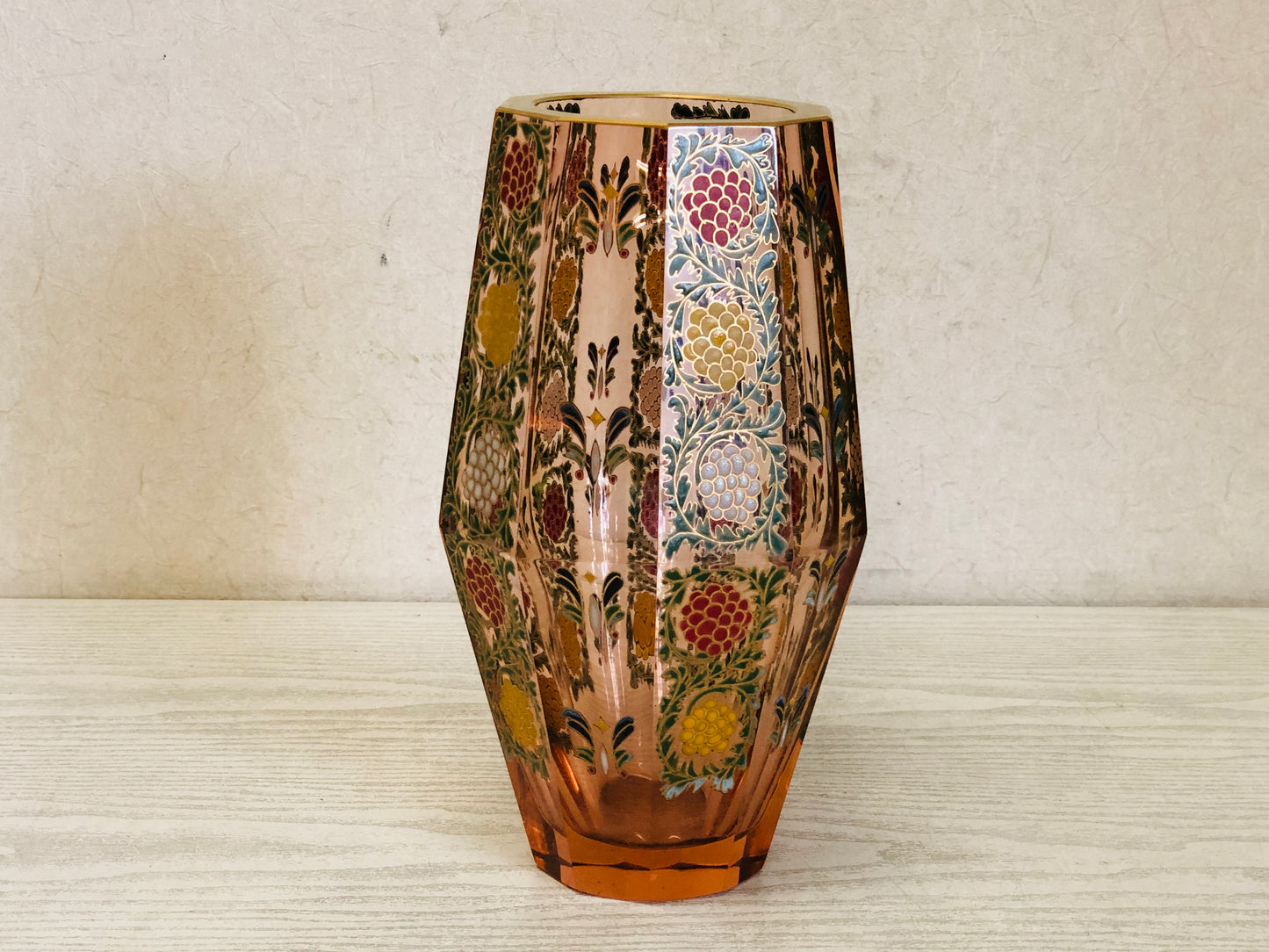 Y3708 FLOWER VASE Kiln Fired Painted Glass signed box Japan ikebana antique