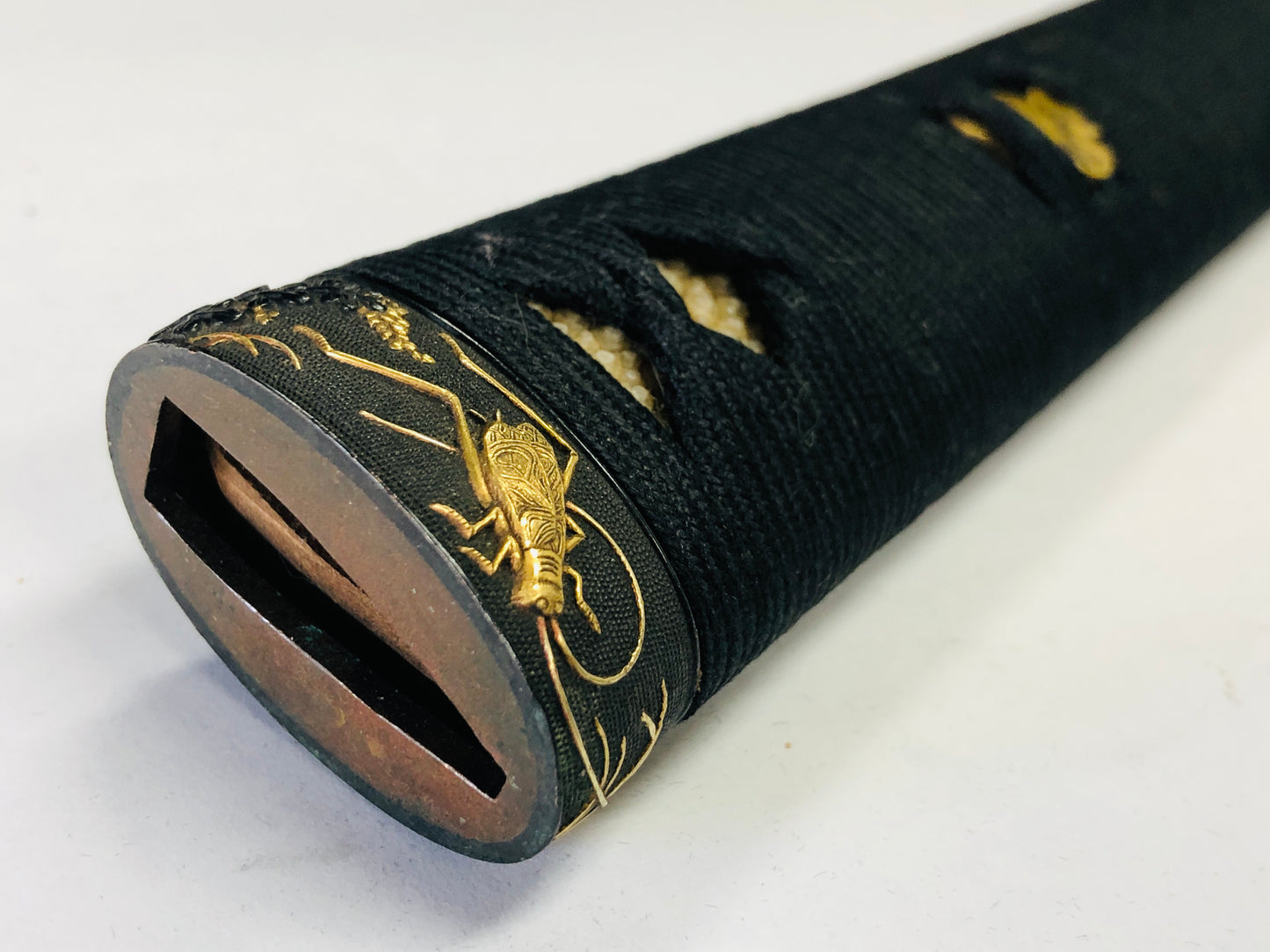 Y3713 TSUKA samurai sword Hilt Bell cricket Gold Inlay Koshirae antique Katana