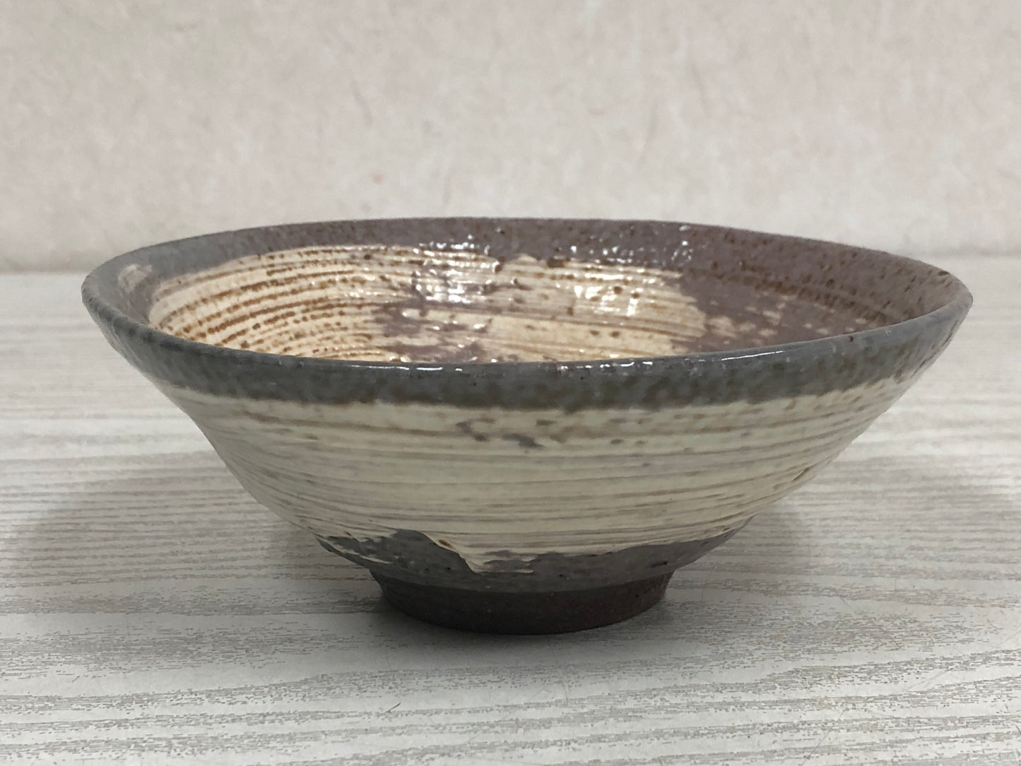 Y3740 CHAWAN Brush Marks flat signed Japan antique tea ceremony bowl cup pottery