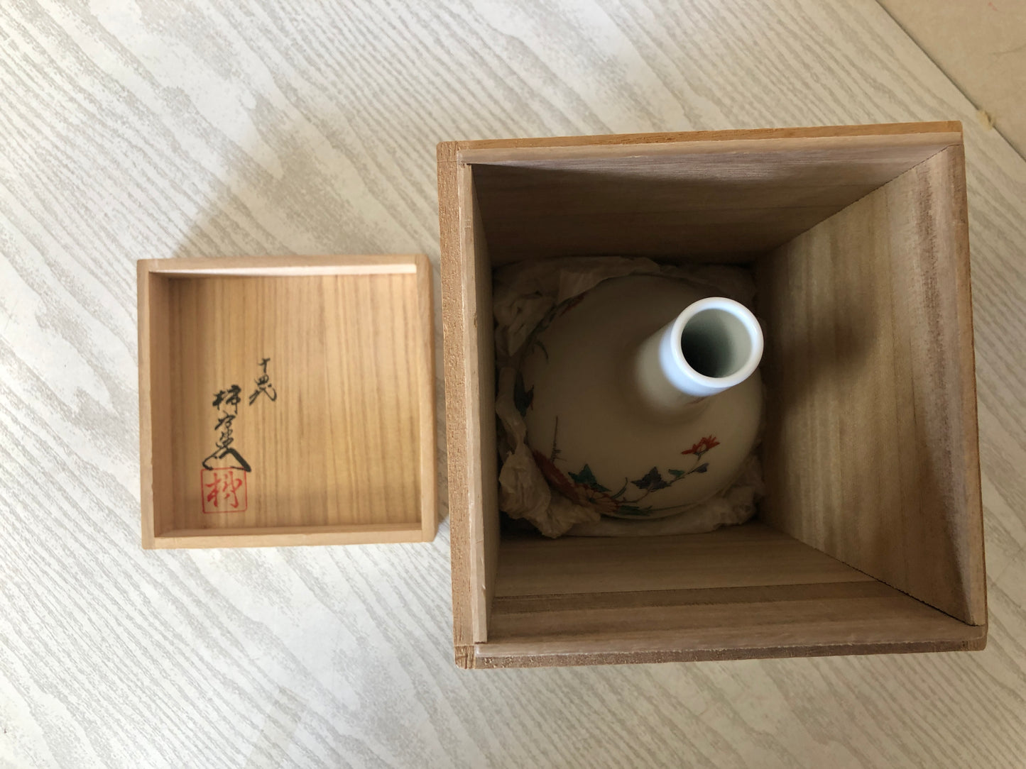 Y3813 FLOWER VASE Arita-ware signed box Japan ikebana decor interior antique