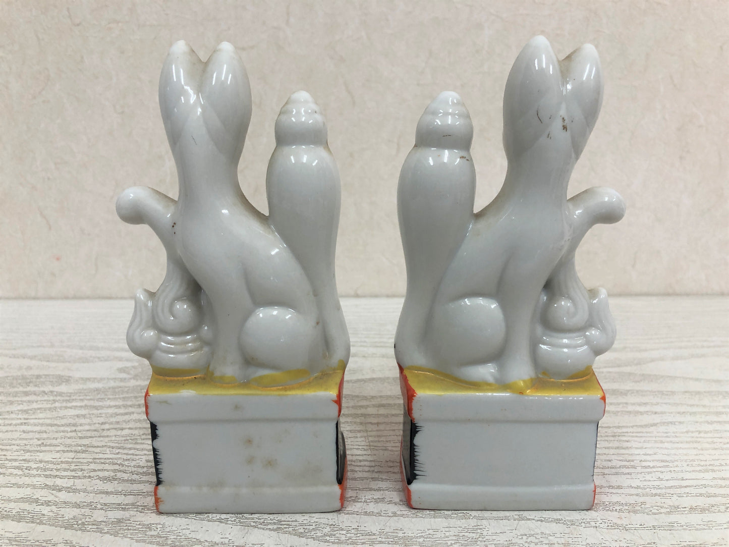 Y3821 OKIMONO Inari Fox pair ceramic figure figurine Japan vintage antique