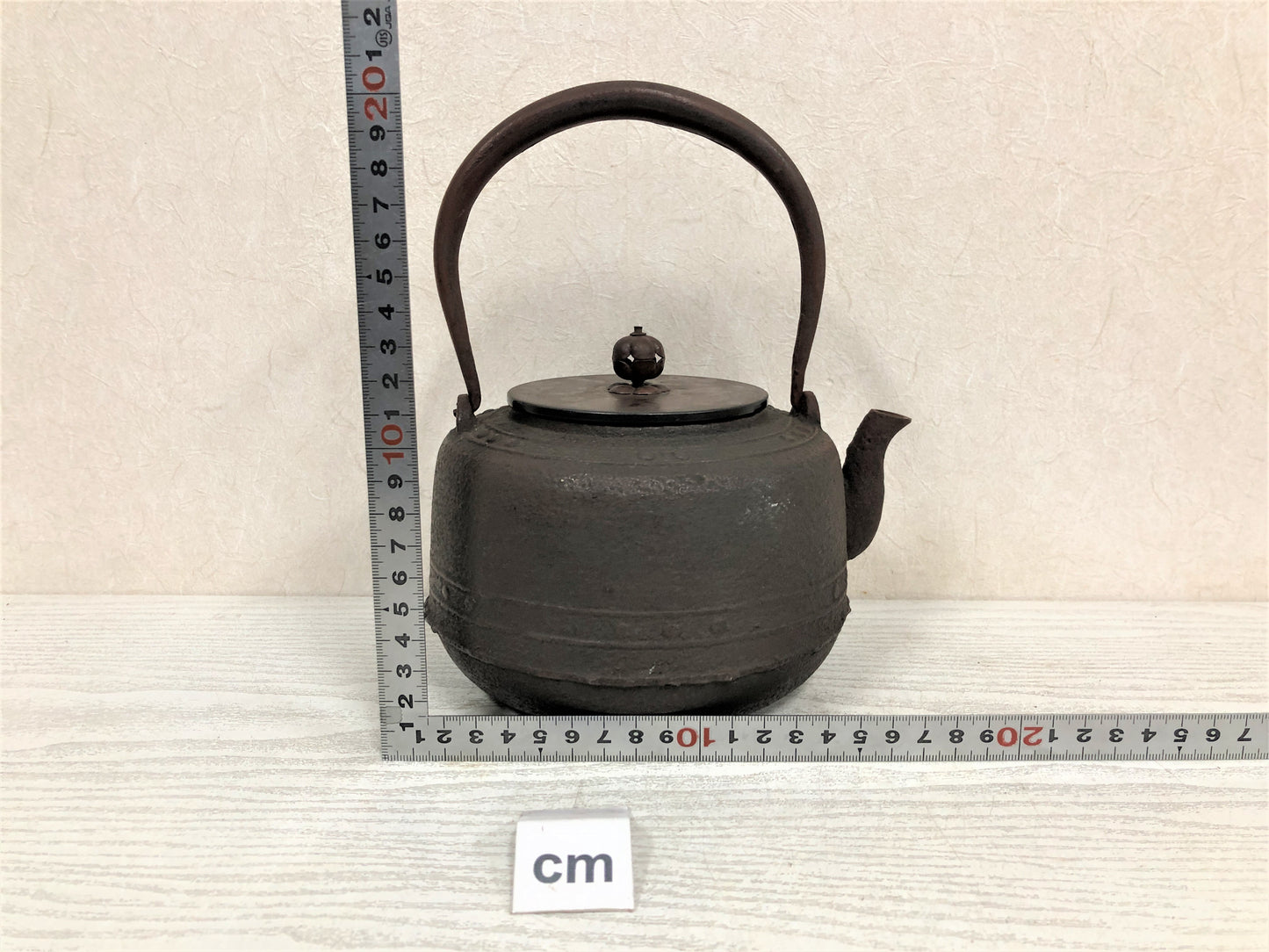 Y3869 TETSUBIN Iron pot Copper lid Iron Tea Kettle Teapot Japan antique kitchen