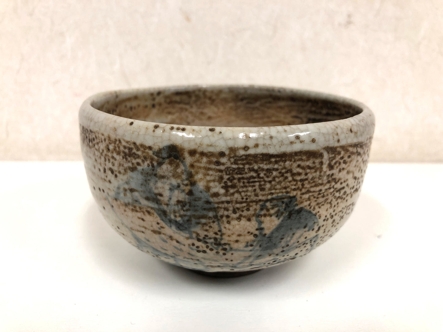 Y3932 CHAWAN Mino-ware signed Japan antique tea ceremony bowl cup pottery